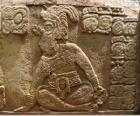 Maya çizimler oyulmuş bir taş